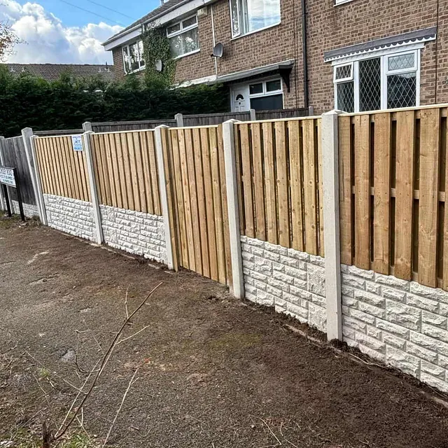 double slatted fencing