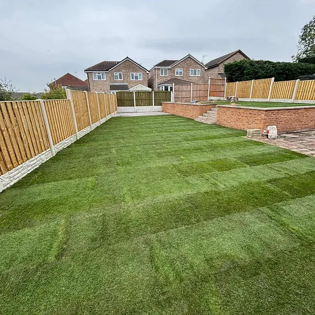 double slatted fencing